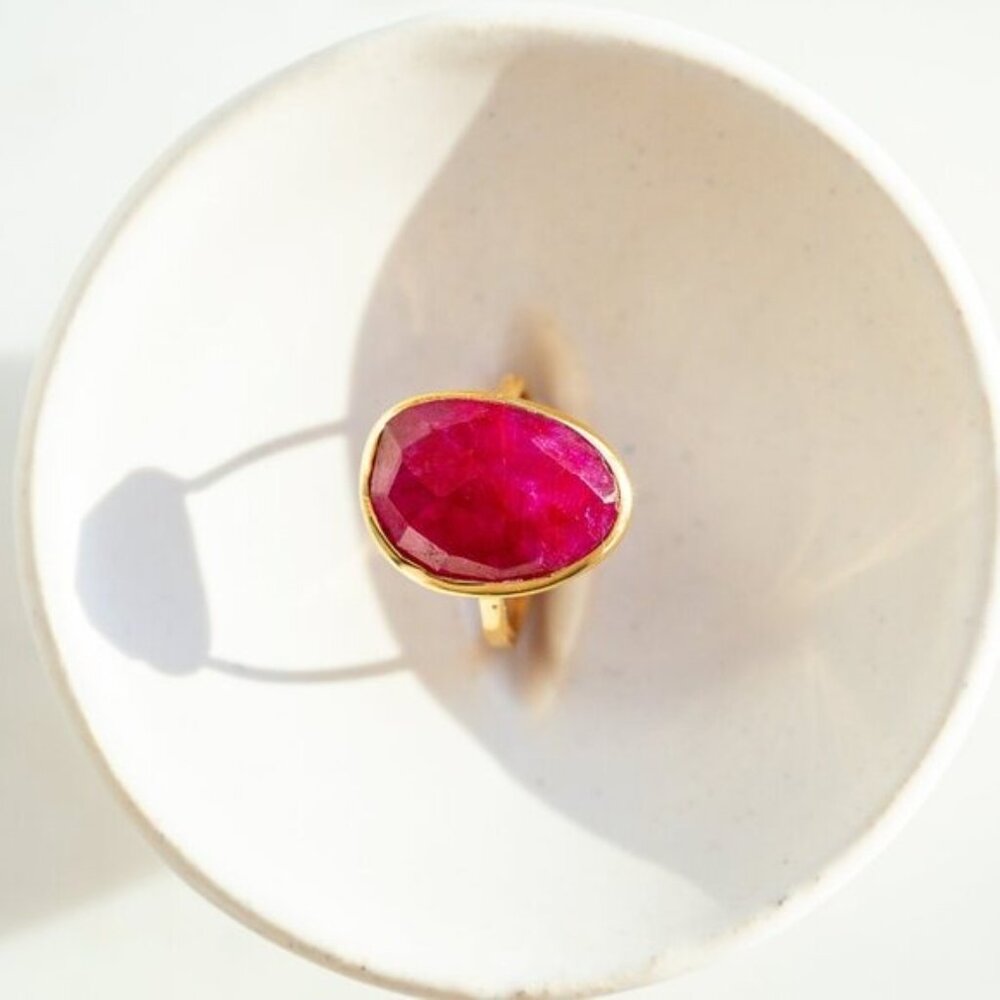Gorgeous Statement Ring Ruby Gemstone Cocktail Ri… - image 4